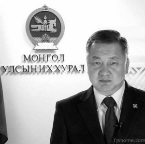 Засгийн газар ТаванТолгойн асуудлыг шийдэх үед УИХ-ын чуулган завсарлаагүй байхаар болов