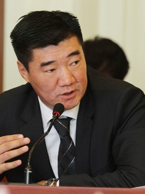 С.Бямбацогт: Хатуу үнэнтэй нүүр тулсан чуулган байлаа