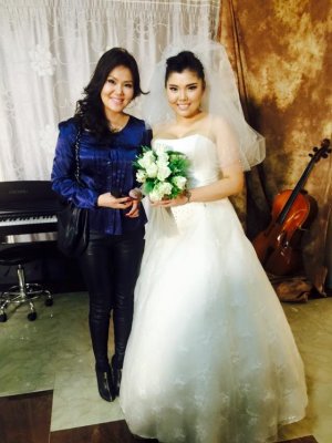 Дуучин Нара хурим хийсэн гэх мэдээлэлд тайлбар хийлээ