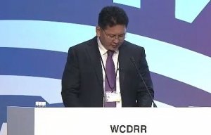 У.Хүрэлсүх англи хэлний чадвараа харуулав