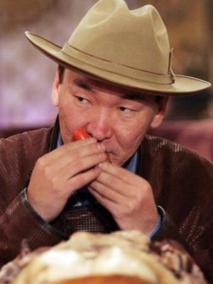 С.Ганбаатар далдыг хардаг увдистай гэнэ