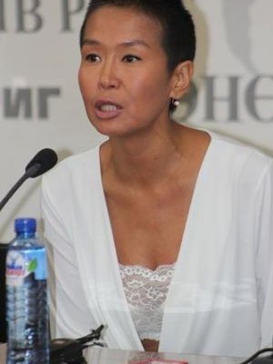 Жүжигчин Уранчимэг хулгайн киноныхоо талаар анх удаа ам нээлээ