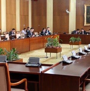 Эрүүдэн шүүж, хэрэг тулгадаг баримтуудыг дэлгэлээ