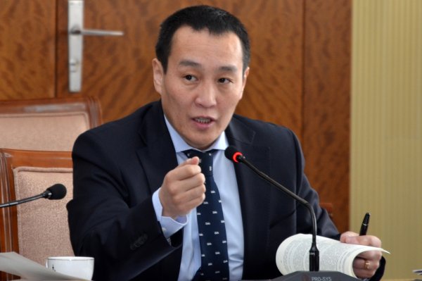 Х.Тэмүүжингийн дэглэсэн улстөрийн болоод хувийн амьдралын жүжиг