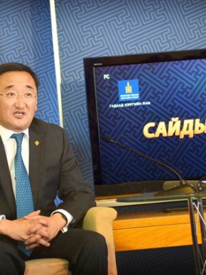 Дипломат албанд цагаачлагчид