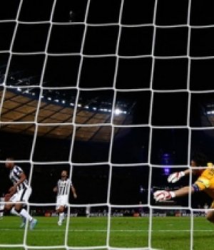 “Барселона” тав дахь удаагаа Аваргуудын лигийн аварга боллоо