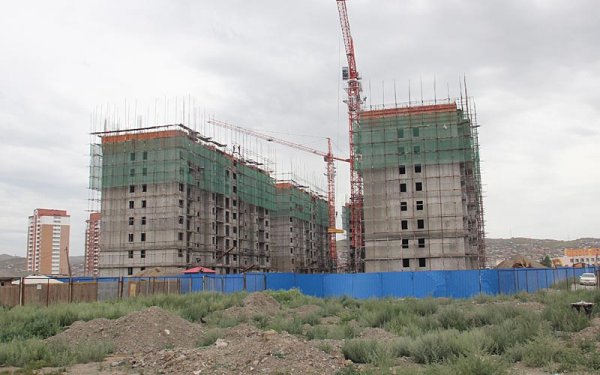 “Бэрэн” группын баригдаагүй байрныхаа төлбөрийг хоёр жил төлжээ