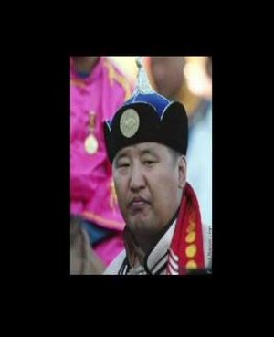 Ирэх сонгуульд Максын Ганбаатар нэр дэвшинэ