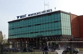 МИАТ-ийн захирлыг цалингийн 20 хувиар буюу сая гаруй төгрөгөөр торголоо