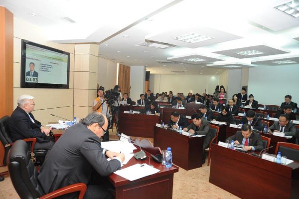 Нийслэл хотын албан татварын хувь хэмжээг тогтоолоо