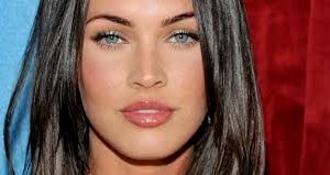 Алдарт жүжигчин Меган фоксын секс хийж байхдаа сельфидсэн зураг шуугиан тарив