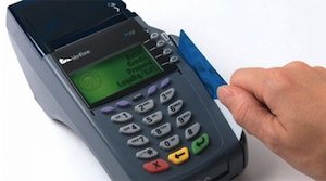 Залилагч хятадууд монголчуудаар пос машин авчруулан хуурамч картаар гүйлгээ хийх гэжээ