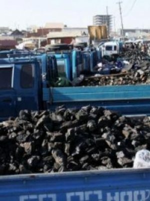 Нүүрсээ 27500 төгрөгөөр худалдахыг шаардаж байна