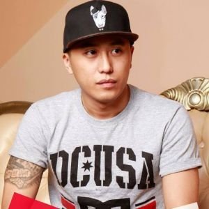 Rokitbay ба түүний гангараа