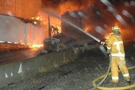 Айлын байшинд засвар хийж байгаад шатаажээ