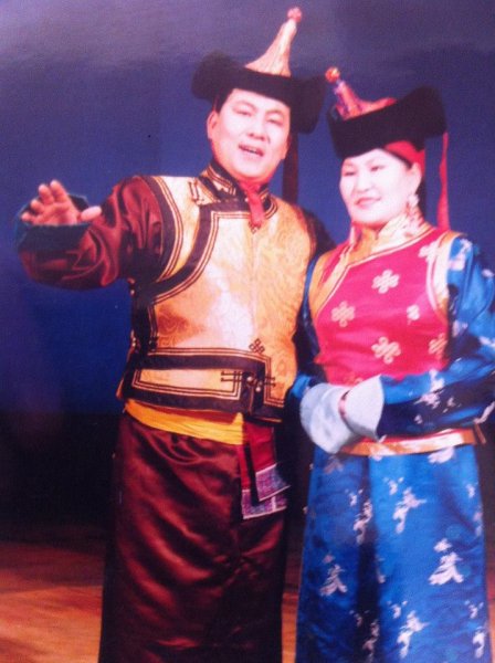 Урлагийн одод “Авьяасыг хайрлана”