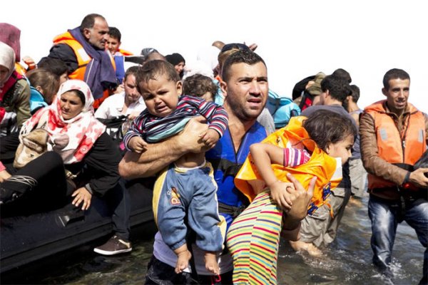 АНУ-ын мужууд Сирийн дүрвэгчдийг хүлээж авахаас татгалзлаа