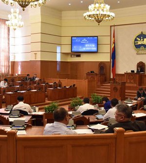 “УИХ тараад улс төрийн сонгуулиа эртхэн хийвэл яасан юм бэ”