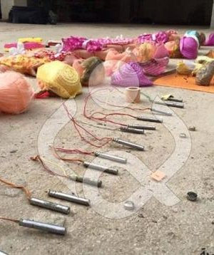 Хүүхэлдэйнд тэсрэх бөмбөг нуусан байжээ