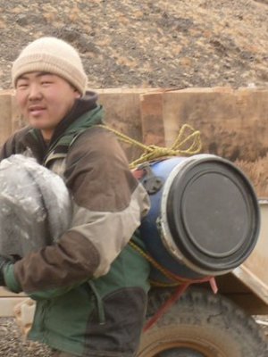 Хорин жилийн дараа тэр миний насанд ирэх байж...