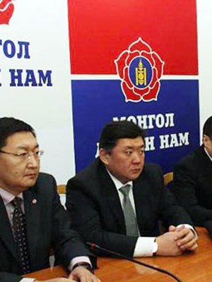 УИХ дахь МАН-ын гишүүд “ажил хаяв”