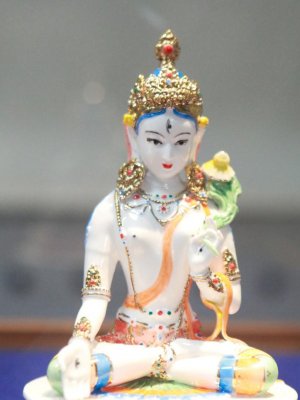 ФОТО: Х.Хадхүүгийн ШААЗАН УРЛАГИЙГ харуулсан ГАЙХАМШИГТ үзэсгэлэн нээгдлээ