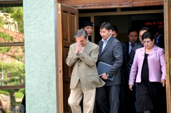 Э.Бат-Үүл: Н.Энхбаяр Шадар сайд болвол нийгэмд маш аюултай байдал үүснэ! Хоригдолууд дарга болох гэж зүтгэнэ