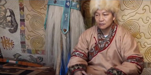 Улстөрийн ээлжит шоу буюу дуучин Л.Гүндалай