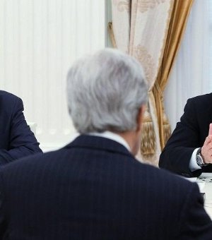 Сири дэх Оросын орон зайг АНУ нөхнө