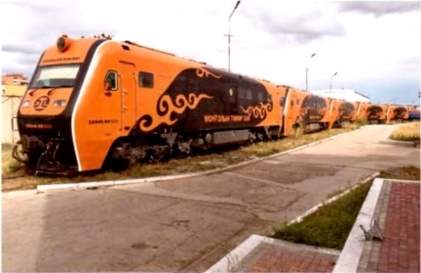 Одоо геополитикийн цариг биш бондын мөнгөөр авсан зүтгүүр ярья!