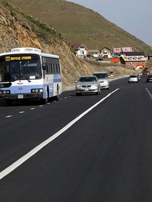 Зуслан руу өдөр бүр автобус явж байна