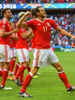 Анх удаа оролцоод шилдэг 8-д