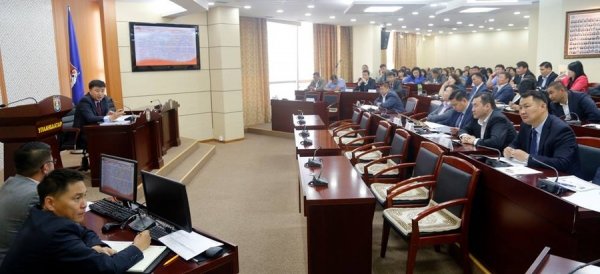 С.Батболд: Нийтийн эзэмшлийн газарт барилга барихыг зөвшөөрөхгүй