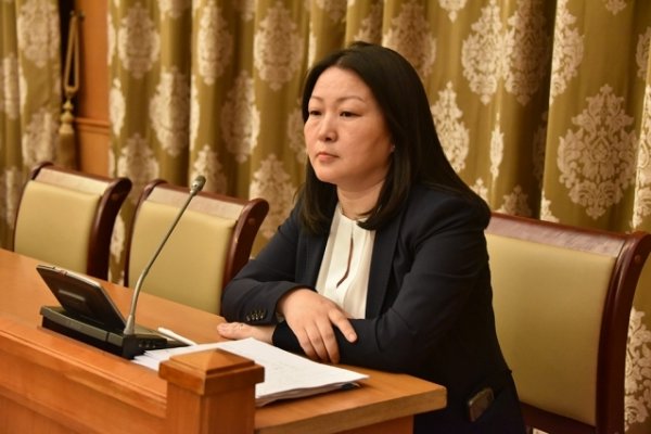 С.Даваасүрэнг Санхүүгийн зохицуулах хорооны даргаар томилов