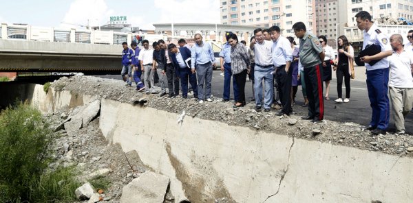 Албаныхан үерт авсан газруудад ажиллав