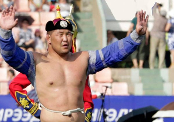 Р.ПҮРЭВДАГВА ДАНШИГИЙН НААДМААС АВАРГА ЦОЛ ХҮРТЛЭЭ