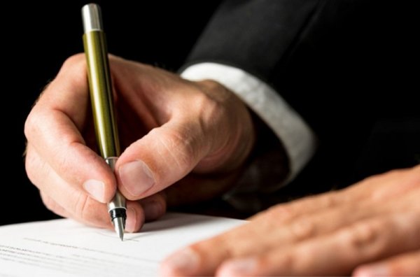 Нийслэлийн Эдийн засгийн хөгжлийн газрыг татан буулгалаа