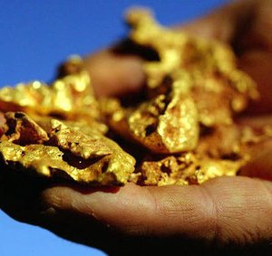 Ам.долларын ханш чангарч, алтны үнэ унав