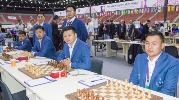 Дэлхийн шатрын олимпиадын түргэн тоглолтын тэмцээнд С.Ган-од түрүүллээ