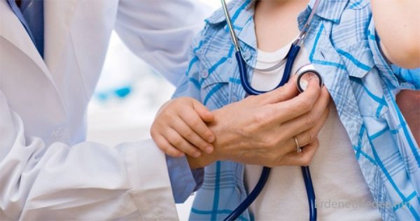 УУШГИНЫ ХАТГАЛГААНЫ ЭСРЭГ ВАКЦИНЫГ ХОЁР ДҮҮРЭГТ ХИЙЖ БАЙНА