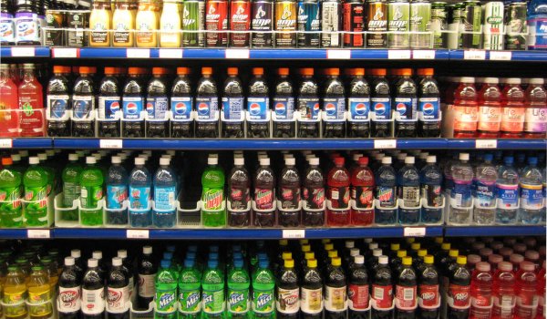 ДЭМБ чихэрлэг ундааны татварыг нэмэгдүүлэхийг улс орнуудад уриаллаа