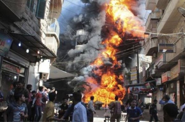 Сирийн Алеппо хот дахин агаарын цохилтод өртлөө