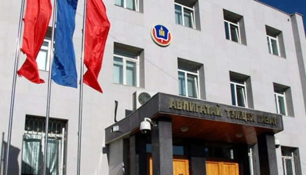 НИЙТИЙН АЛБАНД ТОМИЛОГДОХООР НЭР ДЭВШСЭН 24 ИРГЭНИЙ МЭДҮҮЛГИЙГ БУЦААЖЭЭ