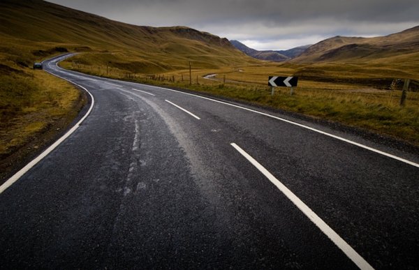 Зарим аймгийг нийслэлтэй холбох АВТО ЗАМЫН ажлыг эхлүүлжээ