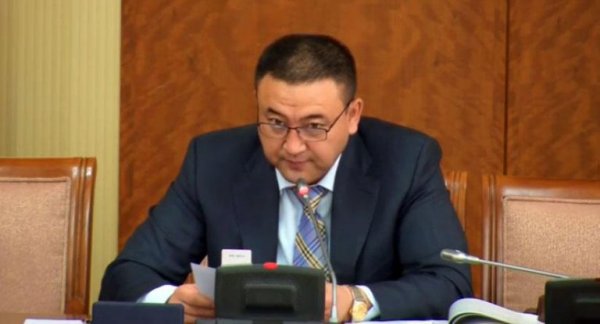 Б.Чойжилсүрэн сайд та АТГ-т хөрөнгө орлогоо мэдүүлэхийг тоглоом гэж бодоо юу?