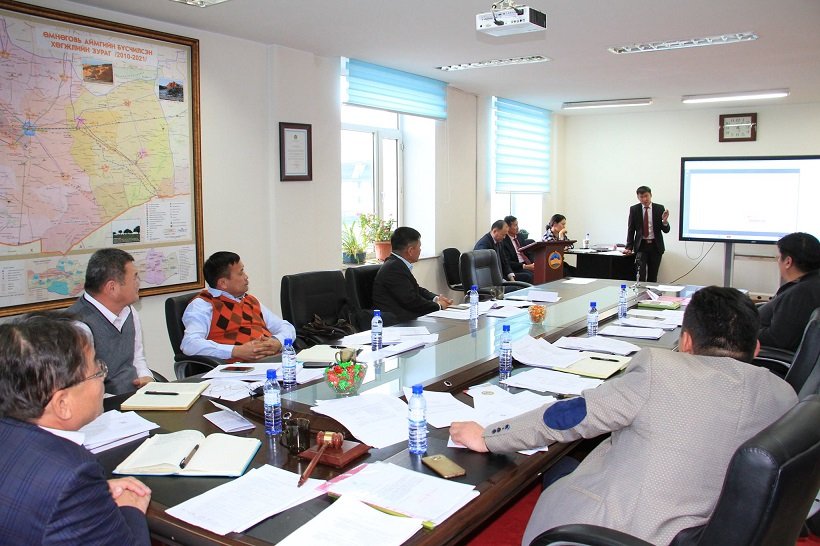 ИРЭХ 4 ЖИЛД ӨМНӨГОВЬ АЙМАГТ ИРГЭН ТӨВТЭЙ ХӨТӨЛБӨРҮҮД ХЭРЭГЖИНЭ