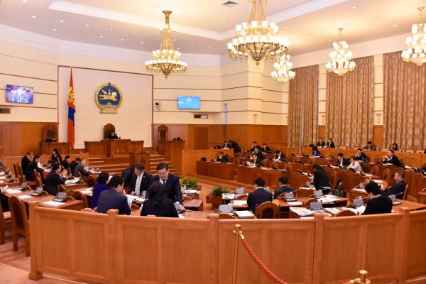 Тэтгэвэрт гарахад олгодог 36 сарын тэтгэмжийг хэвээр олгохоор болов