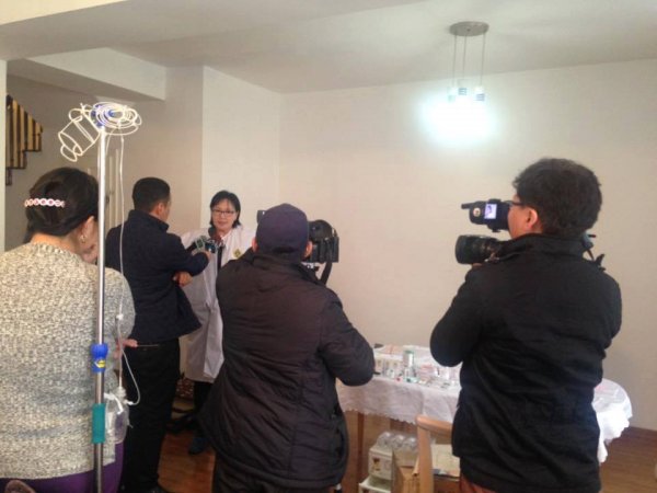 Айлын гэрт эмнэлгийн үйл ажиллагаа эрхэлж байжээ