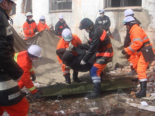 16 иргэнийг усанд автахаас, 98 иргэнийг угаартахаас аварчээ