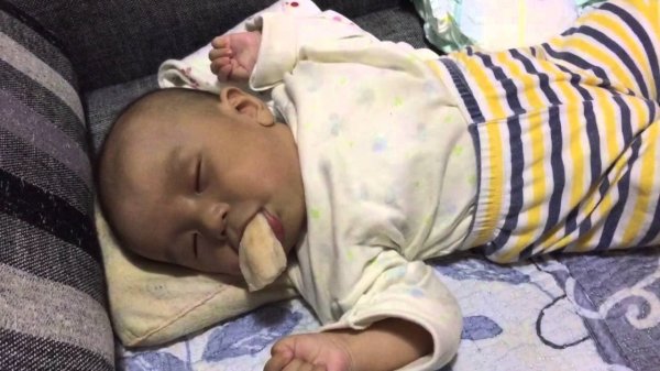 ХОНИНЫ СҮҮЛ ХӨХӨХ НЬ ХҮҮХДЭД ЯАЖ НӨЛӨӨЛДӨГ ВЭ?